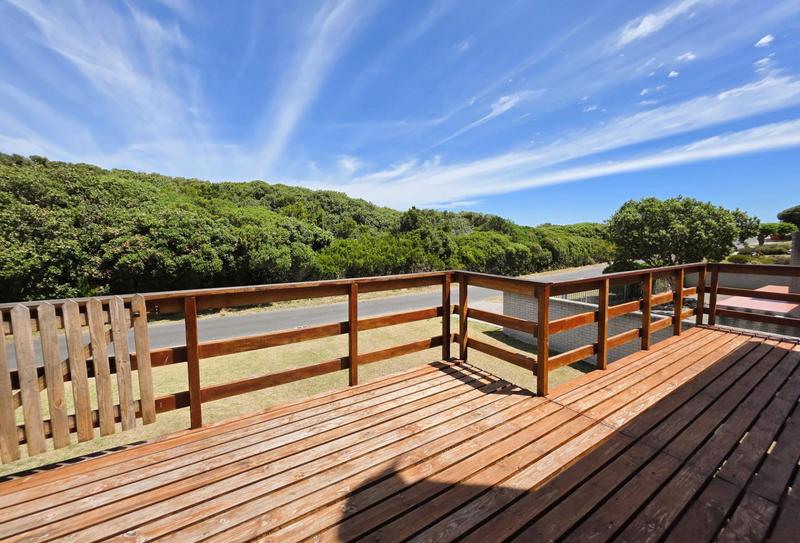 4 Bedroom Property for Sale in Franskraal Western Cape